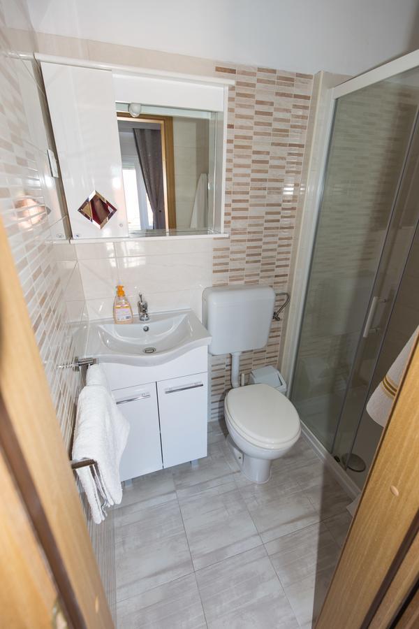 Apartment Davorka Božava Exterior foto